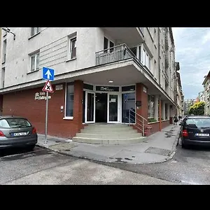 ellenőrizze a rendelkezésre állást