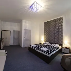 ellenőrizze a rendelkezésre állást